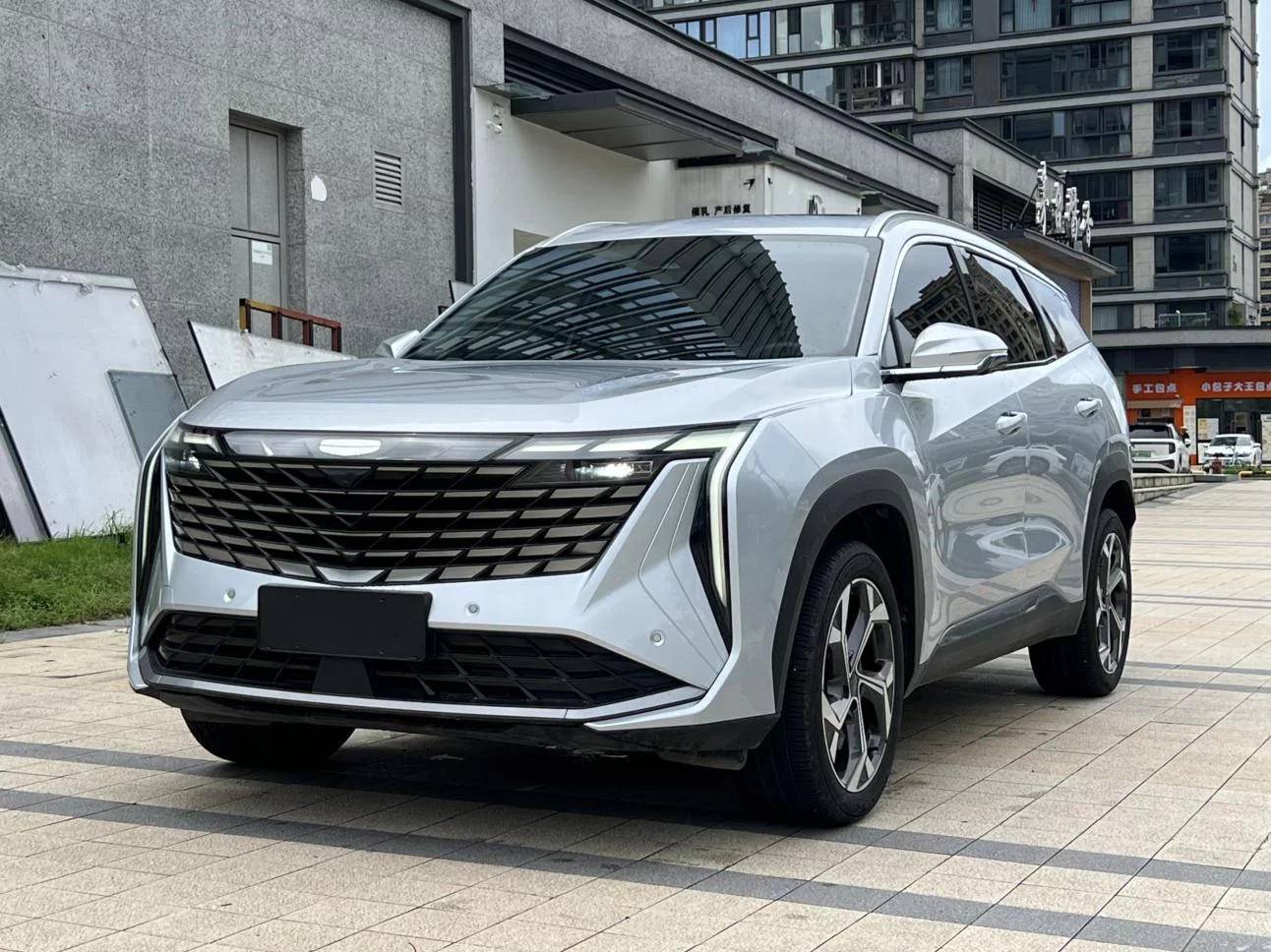 Geely Atlas L 2023
