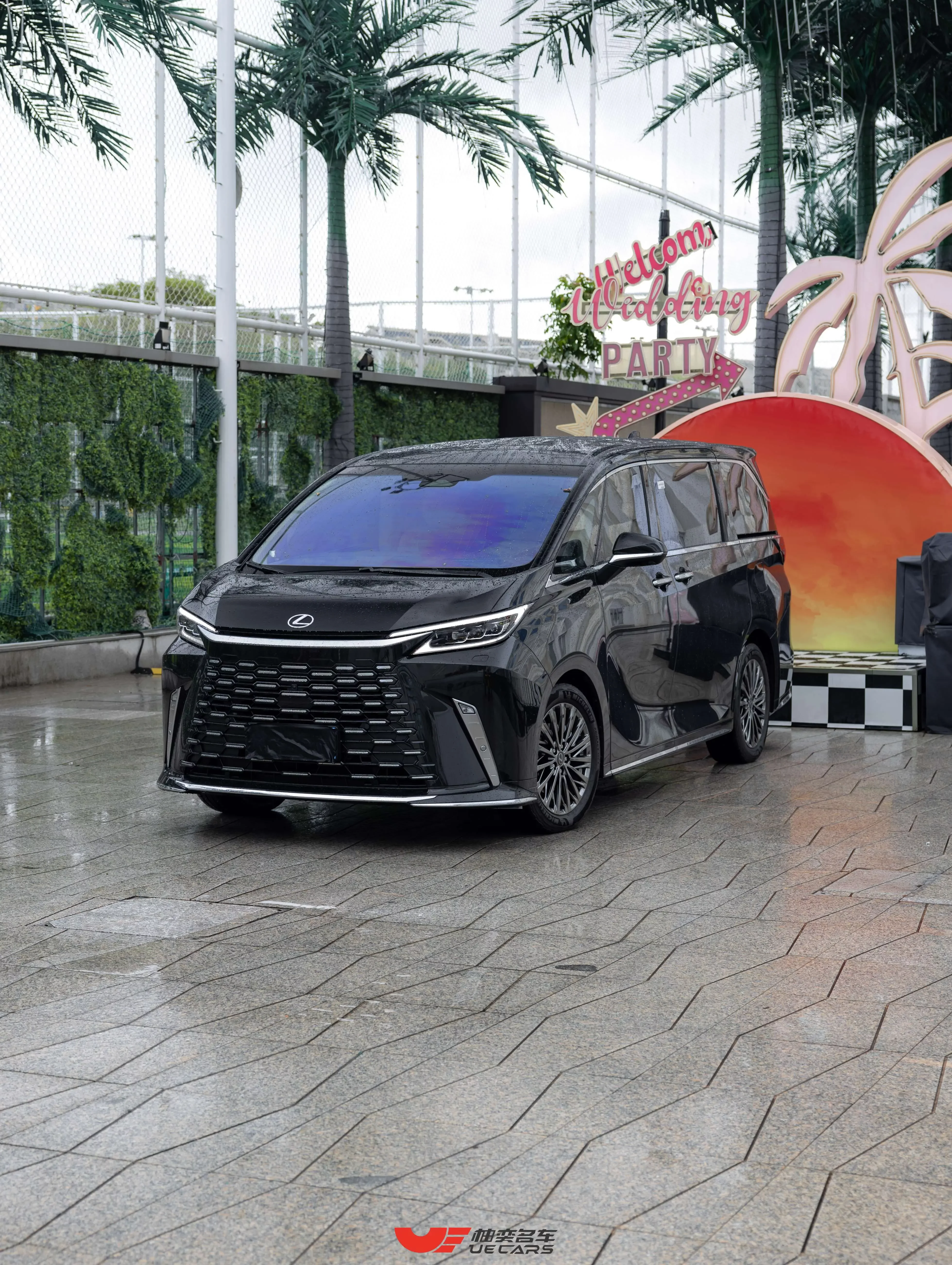Lexus LM 2026