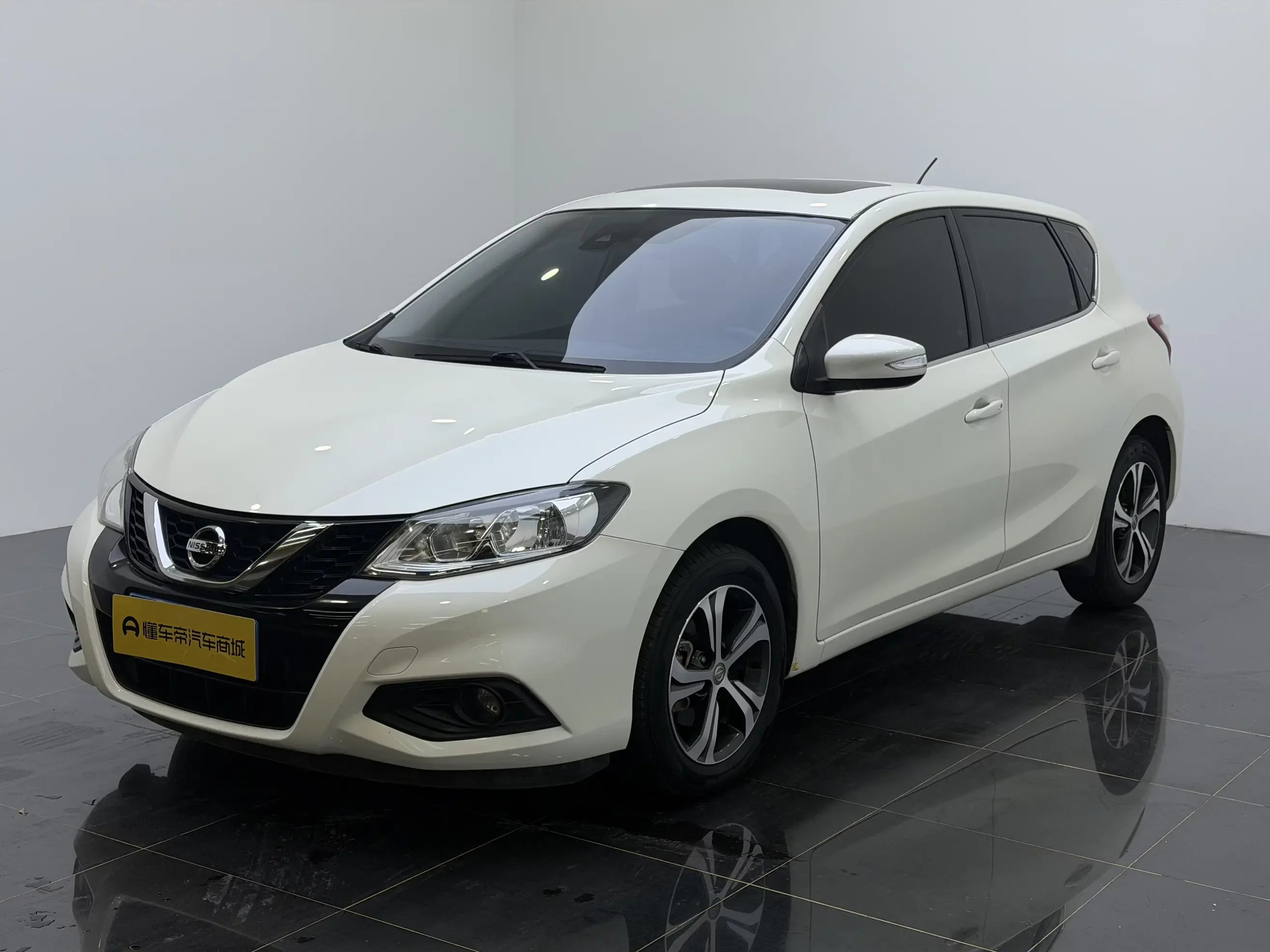 Nissan Tiida 2019