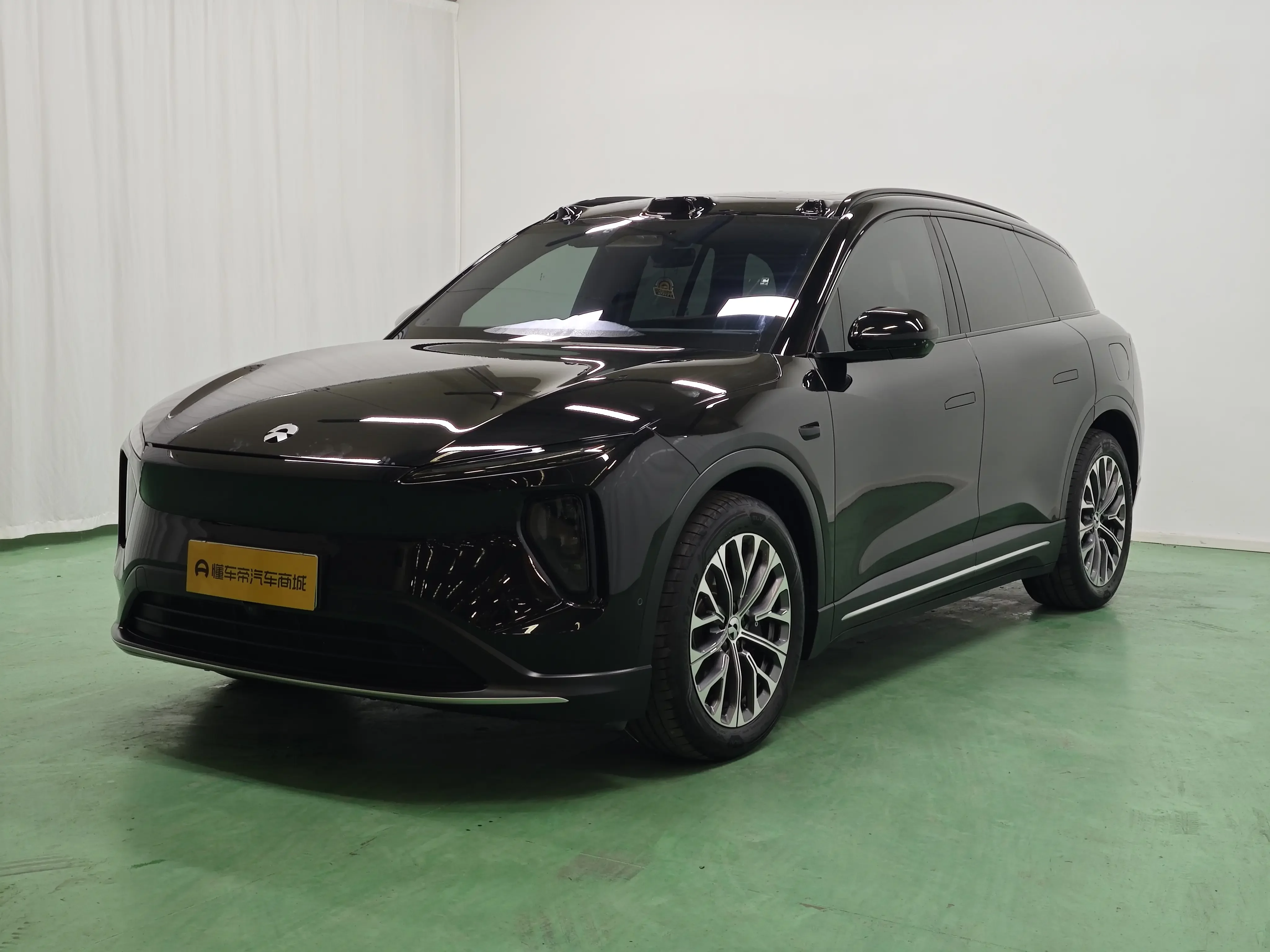 NIO ES6