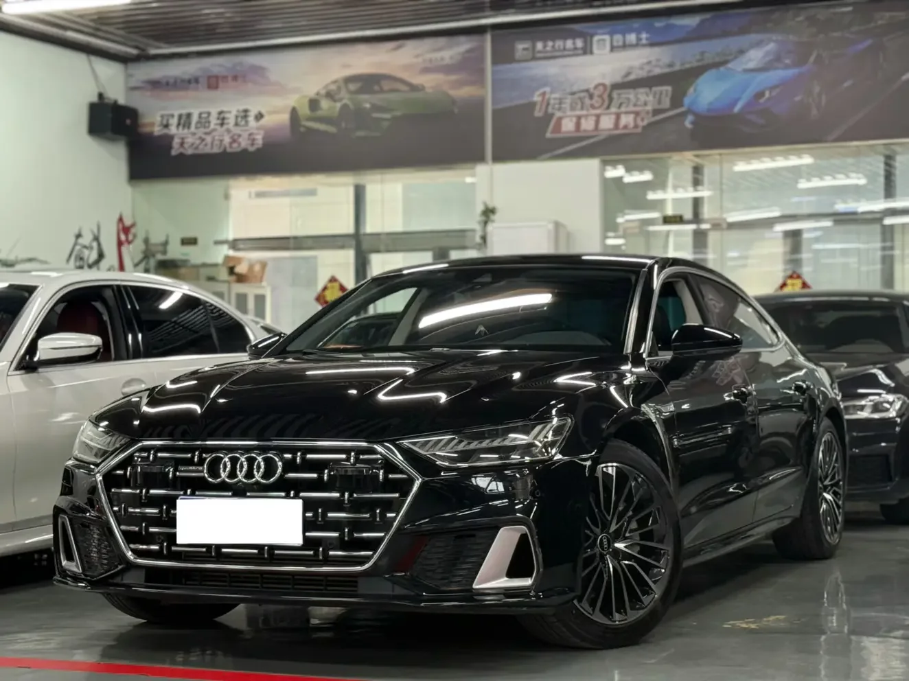 Audi A7L  из Китая