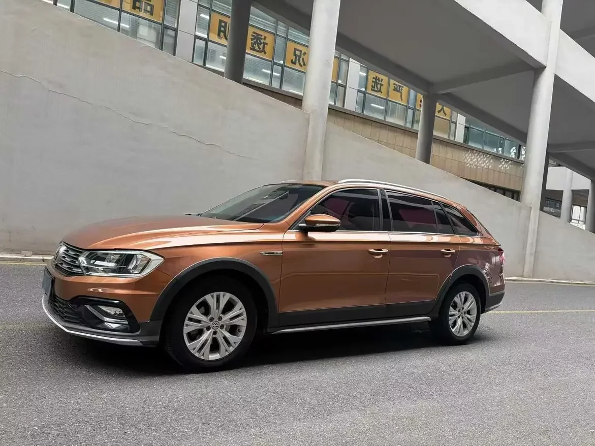 Volkswagen C-TREK Weiling 2017