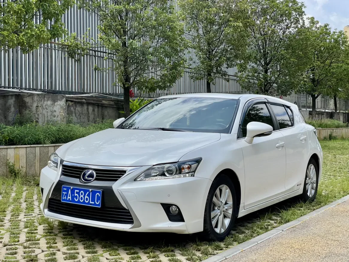 Lexus CT