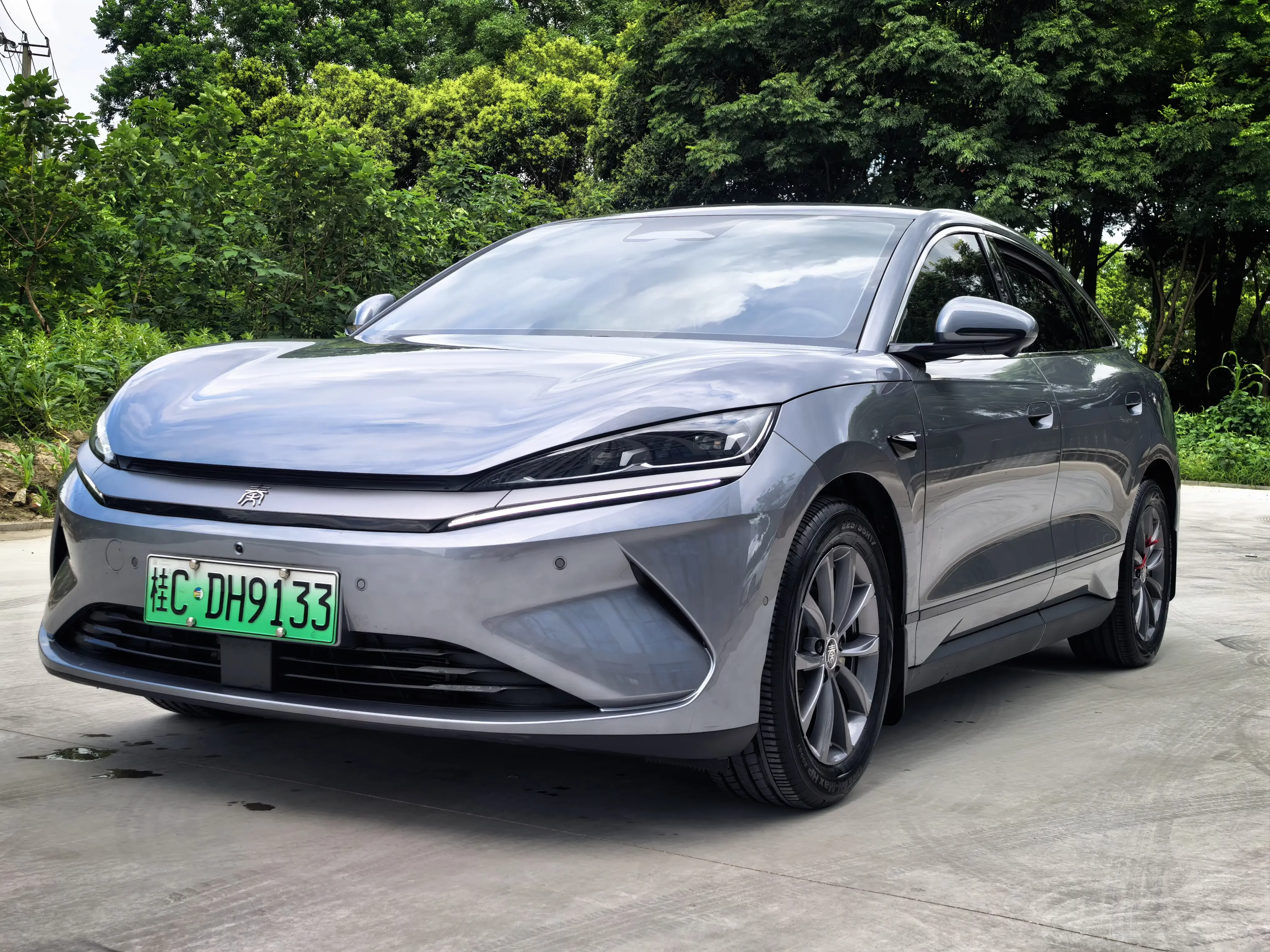 BYD Qin L EV