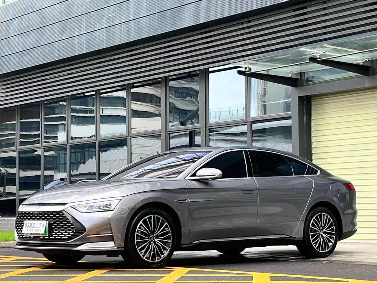 BYD HAN DM 2021