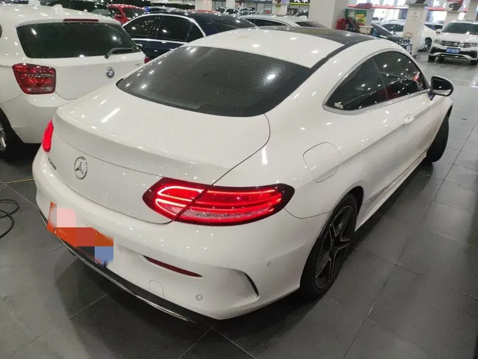 Mercedes-Benz C-Class