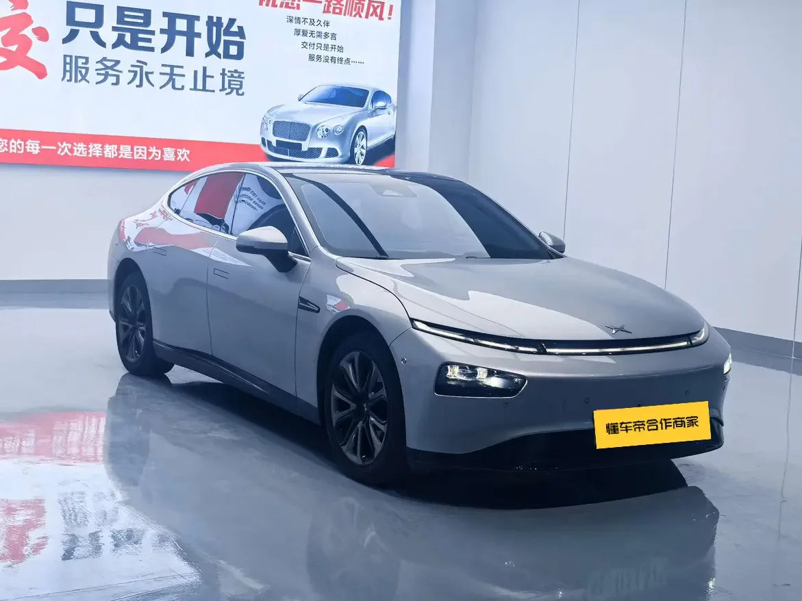 Xpeng P7