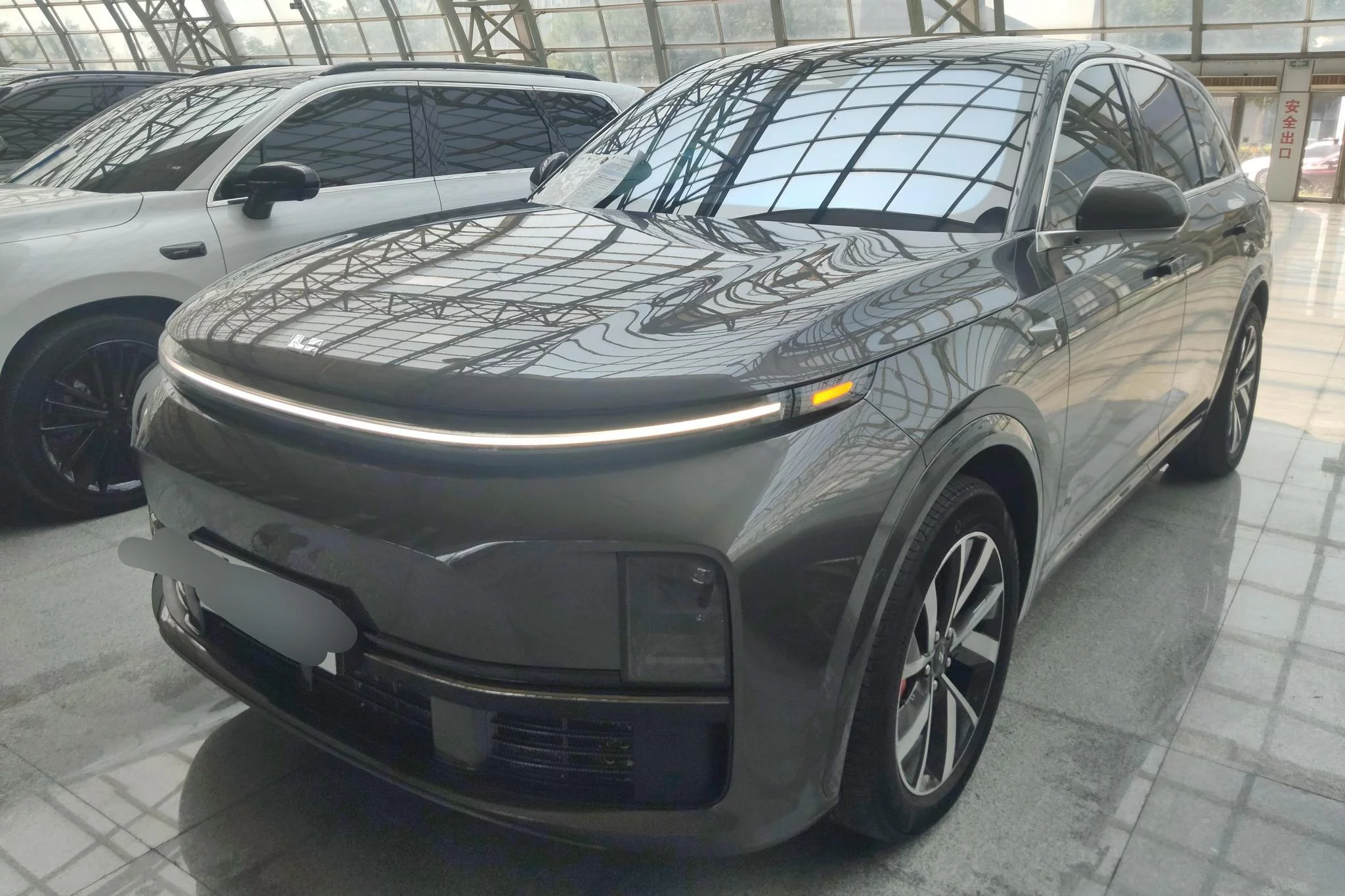 Lixiang L7