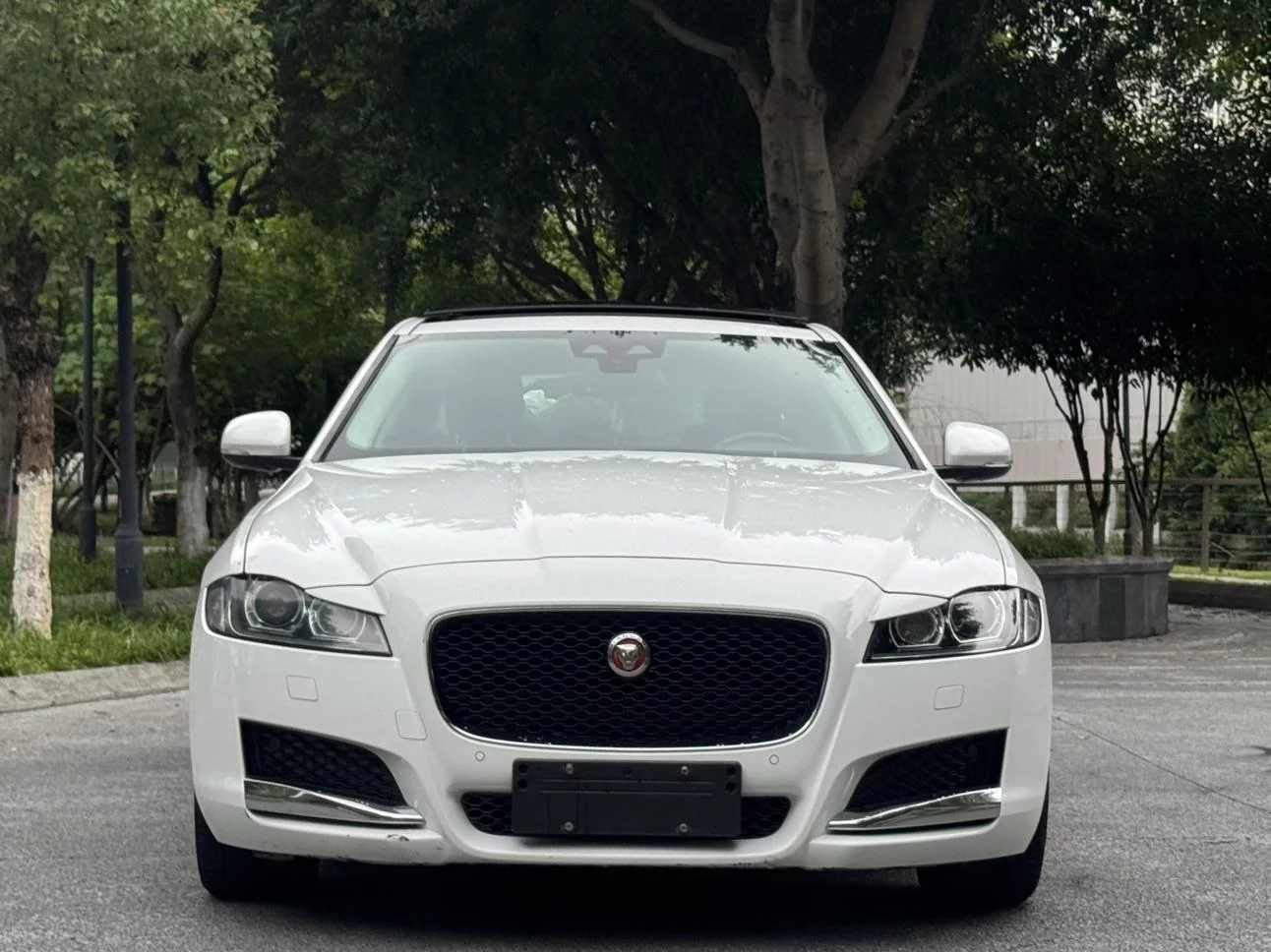Jaguar XFL  из Китая