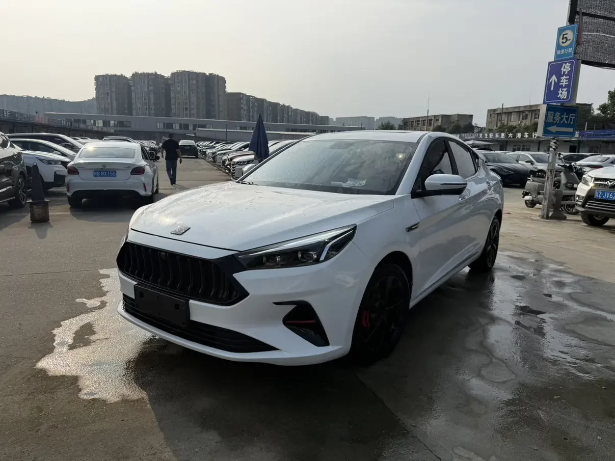 JAC (Sihao) Sihao A5  из Китая
