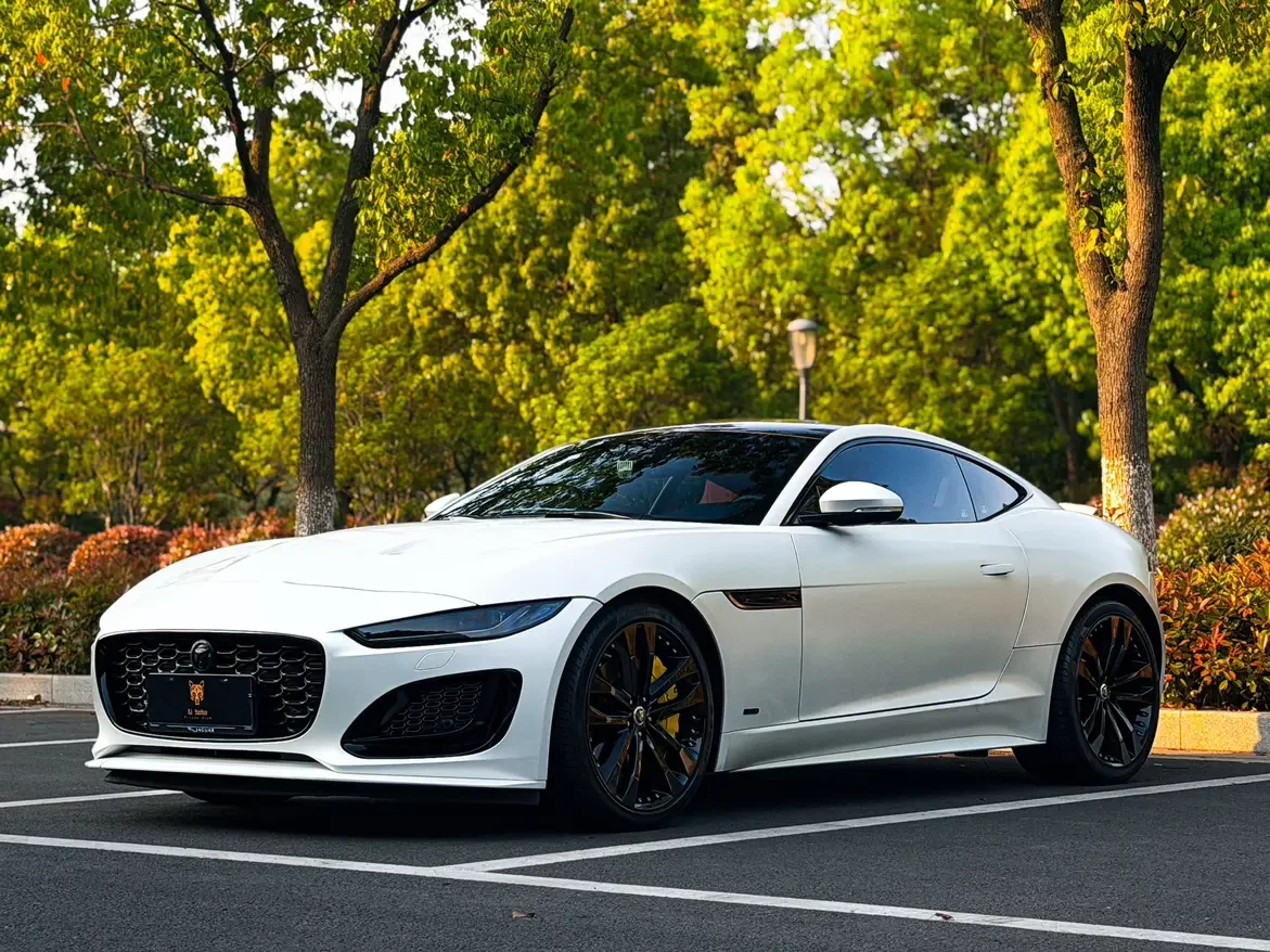 Jaguar F-TYPE