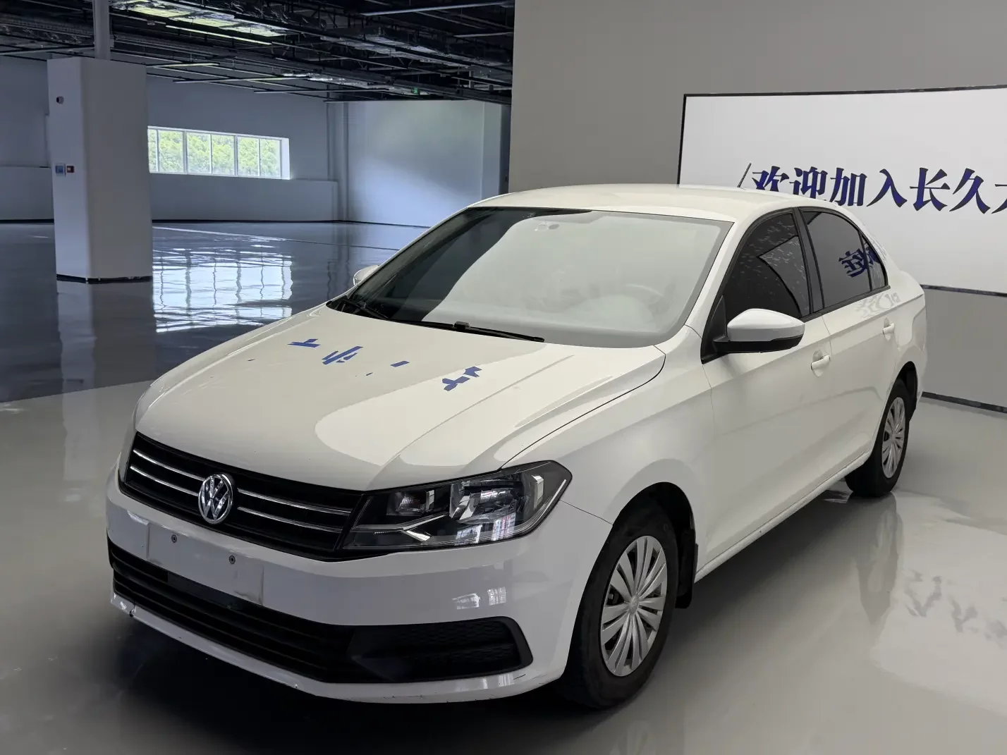 Volkswagen Santana  из Китая