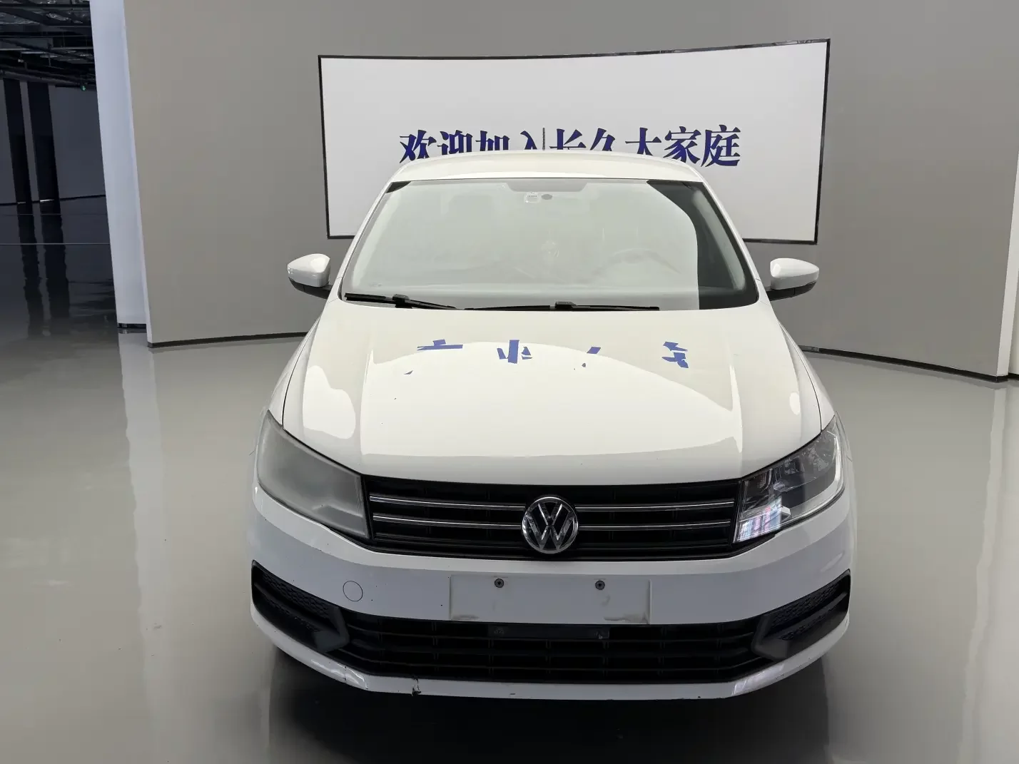 Volkswagen Santana  из Китая