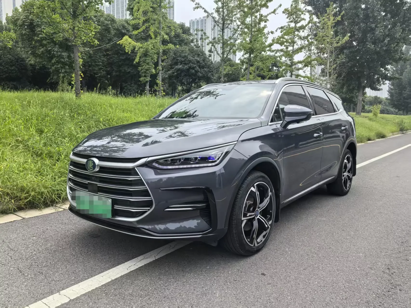 BYD Tang DM 2023
