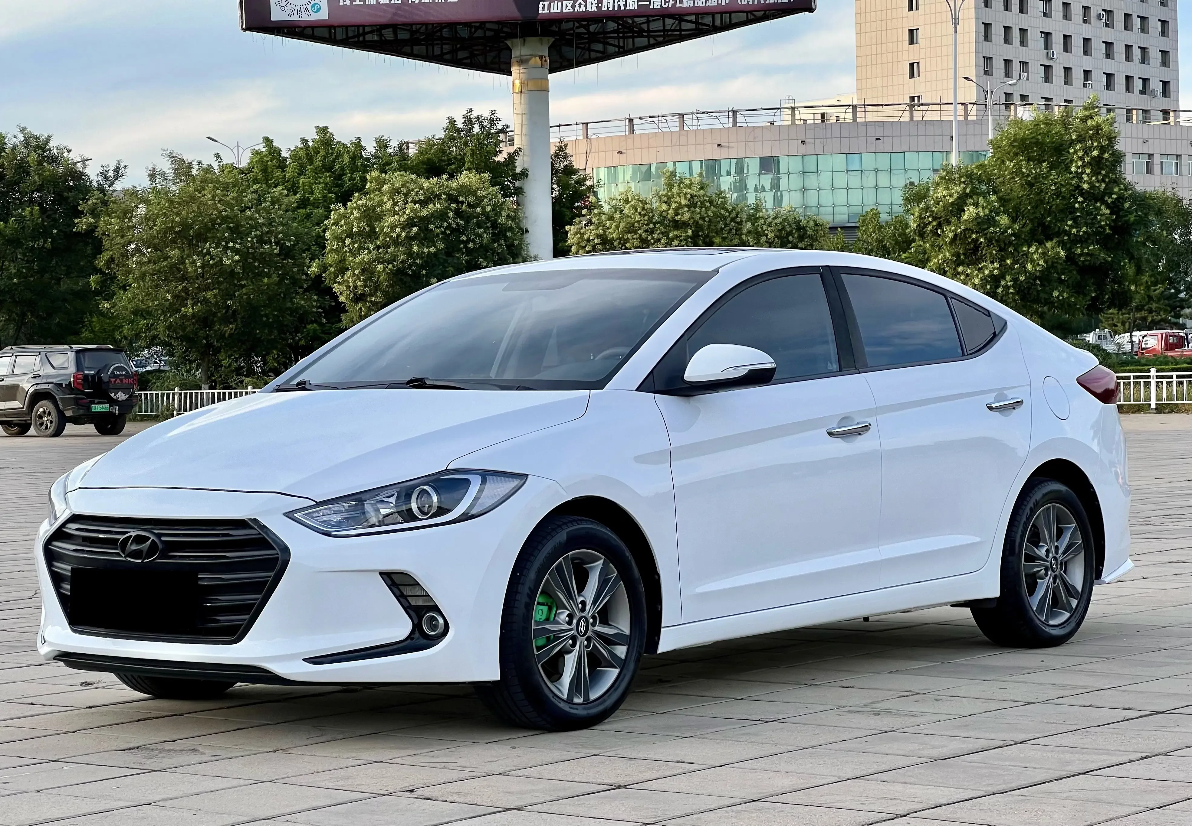 Hyundai lead