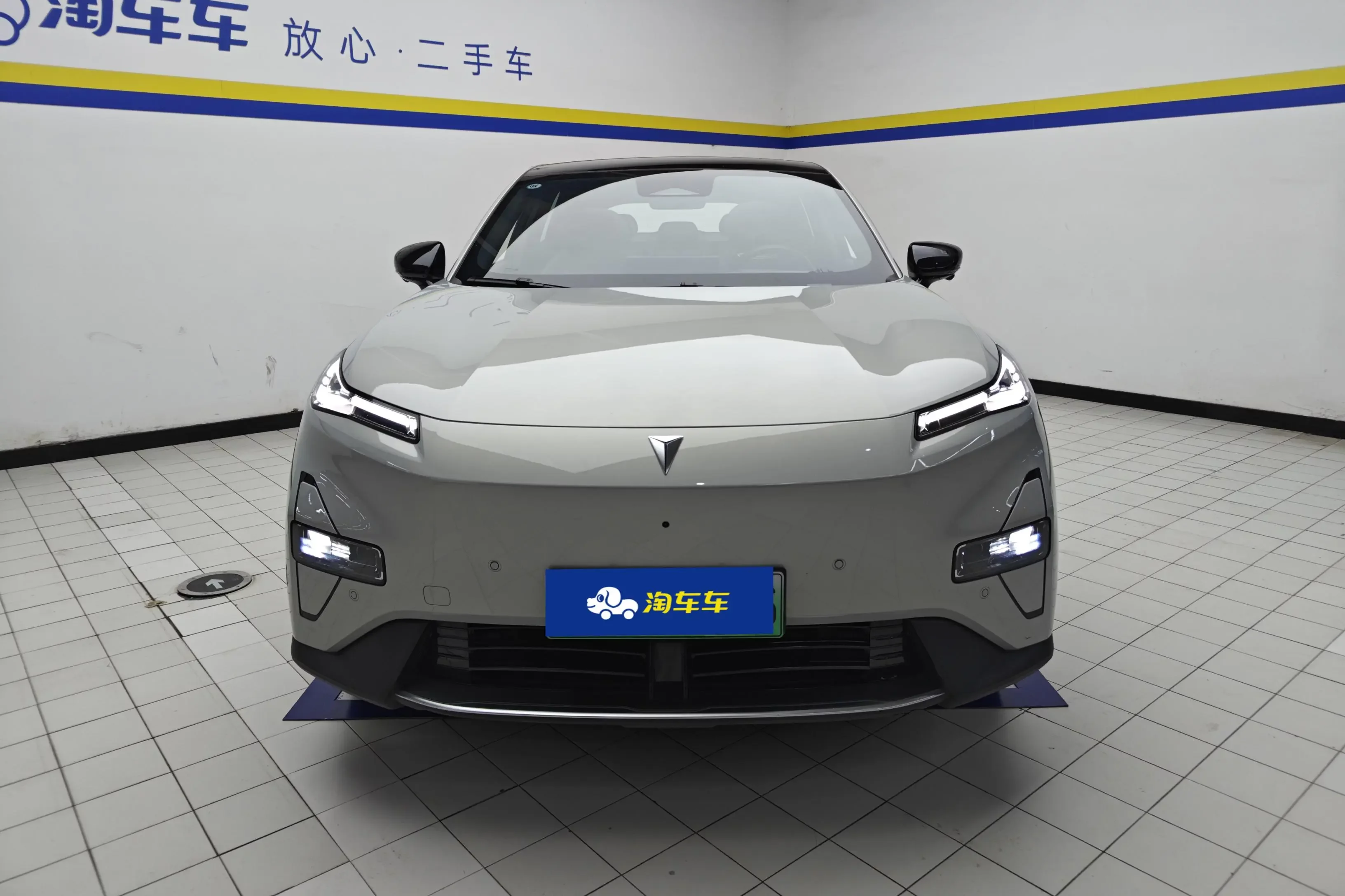 Deepal Dark blue S05