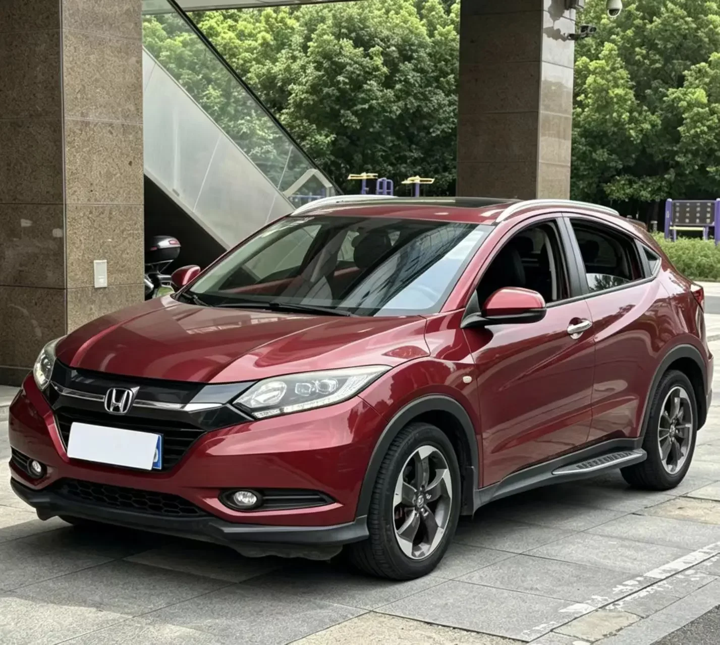 Honda Vezel 2016
