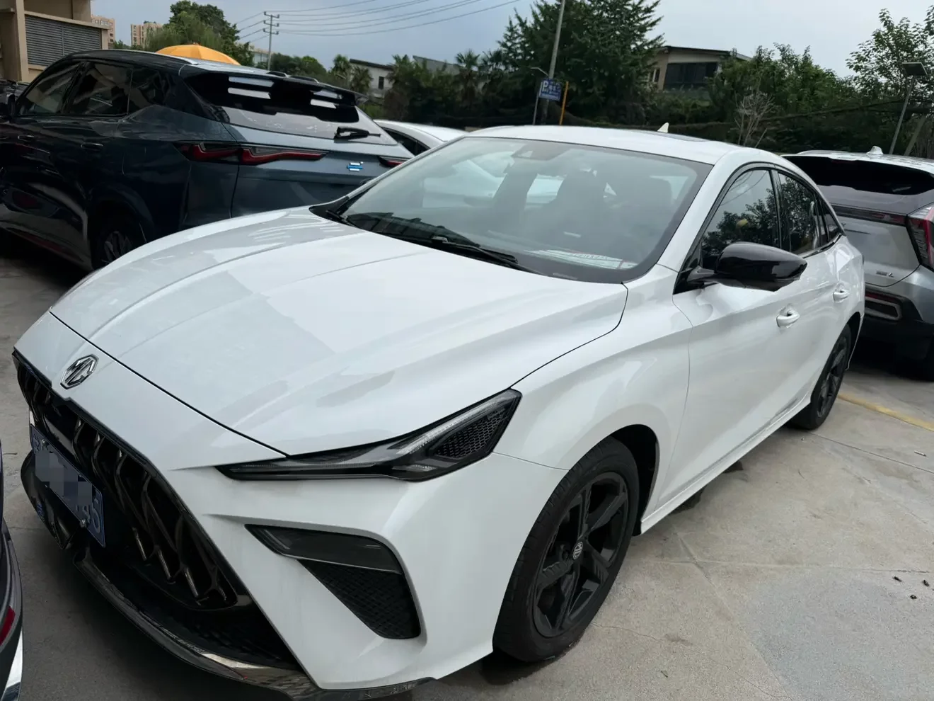 MG 5 Scorpio