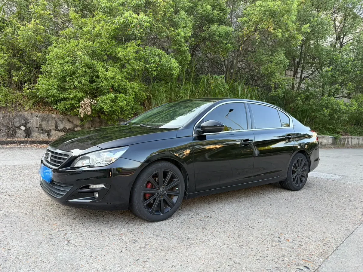 Peugeot 408