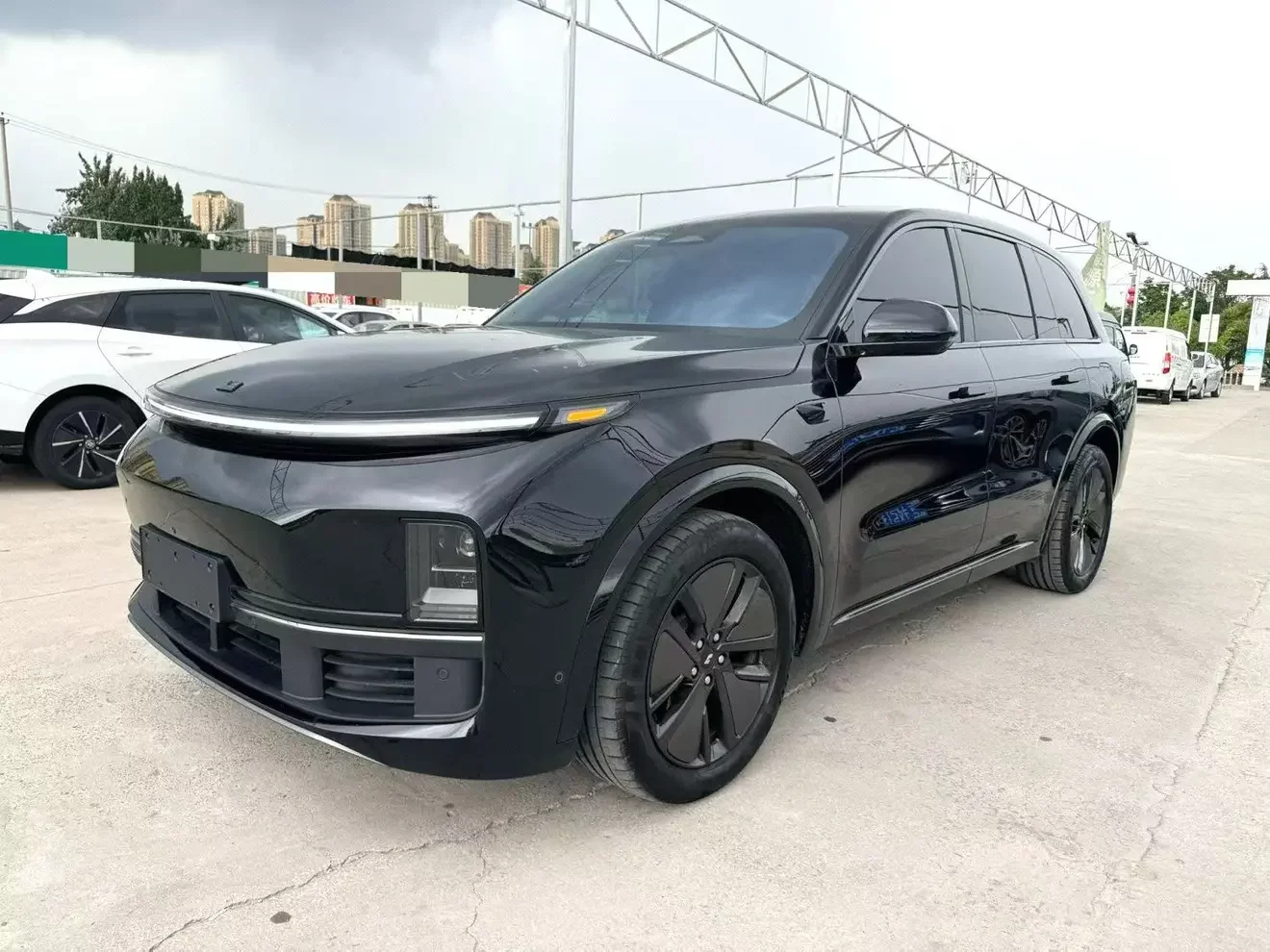 Lixiang L8 2024