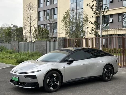 Xpeng P7+