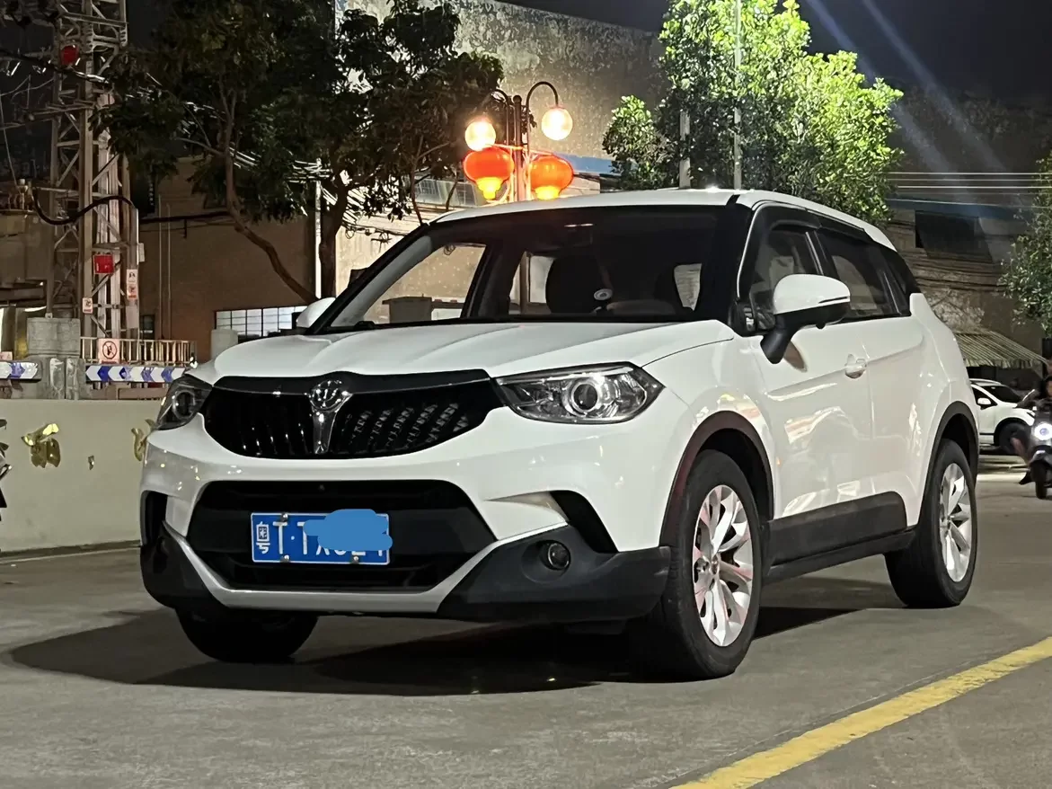 Brilliance China V3  из Китая