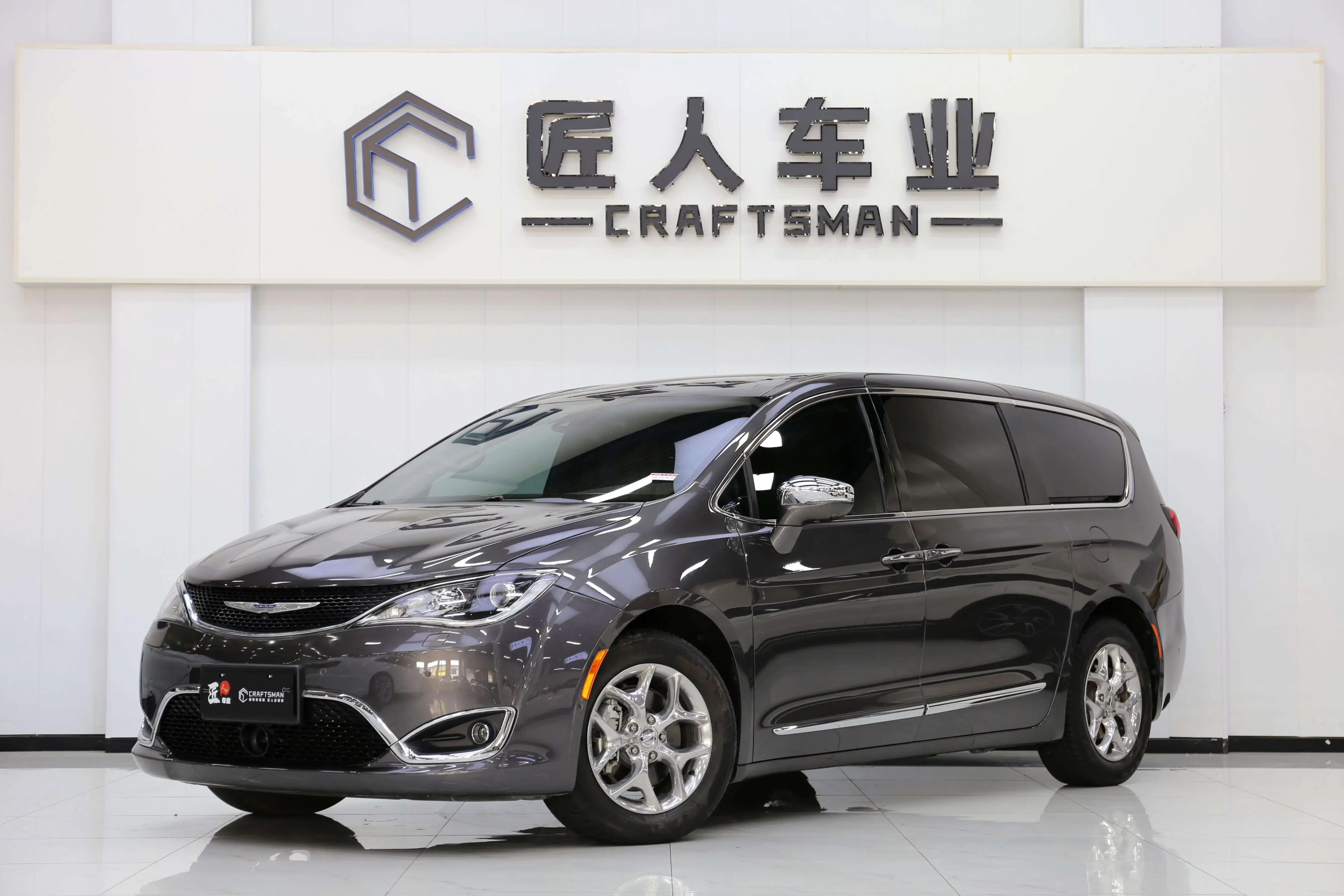 Chrysler Grand Voyager  из Китая