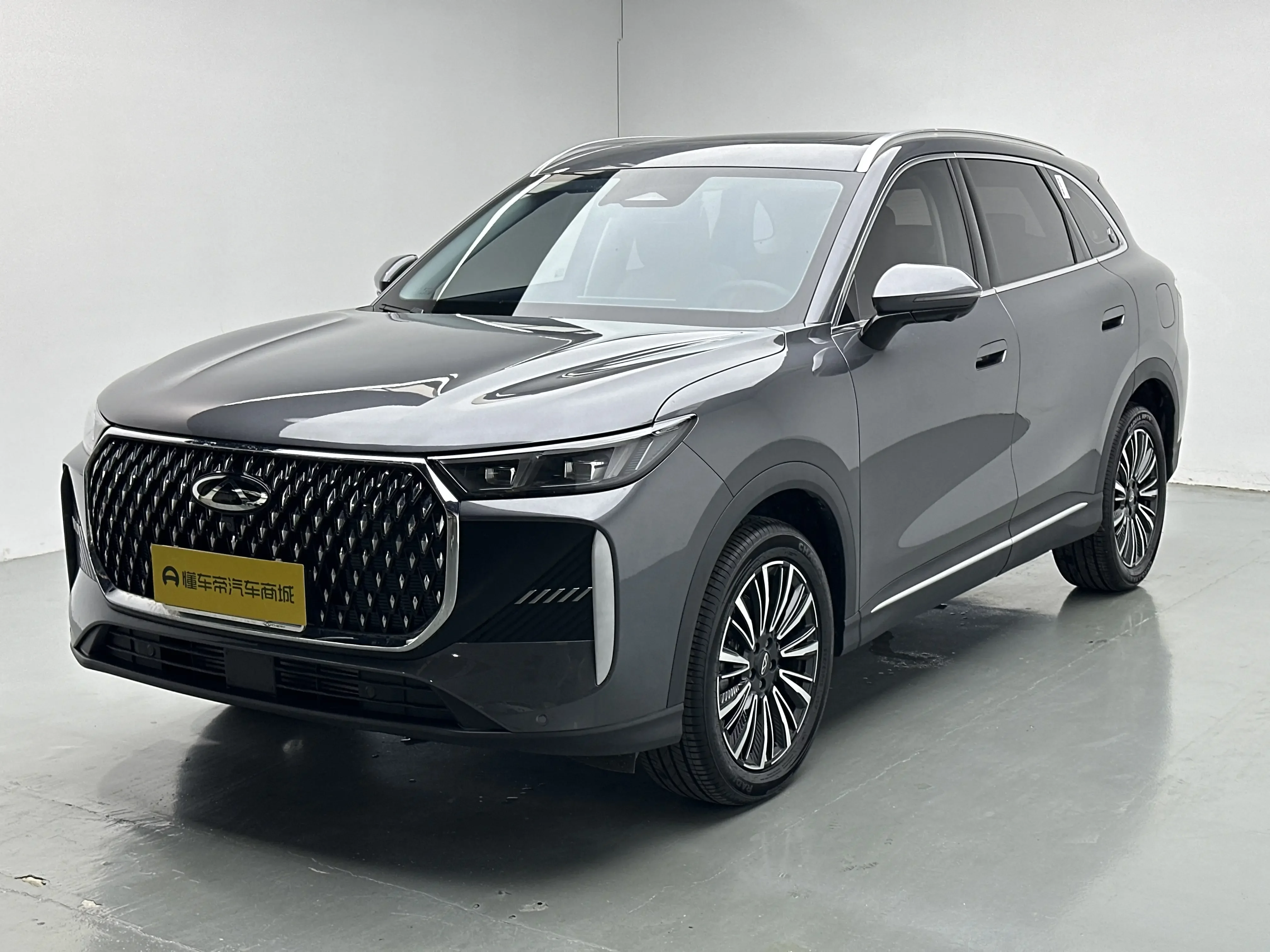 Chery Tiggo 8