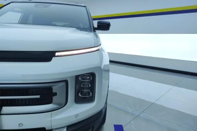 Geely ICON