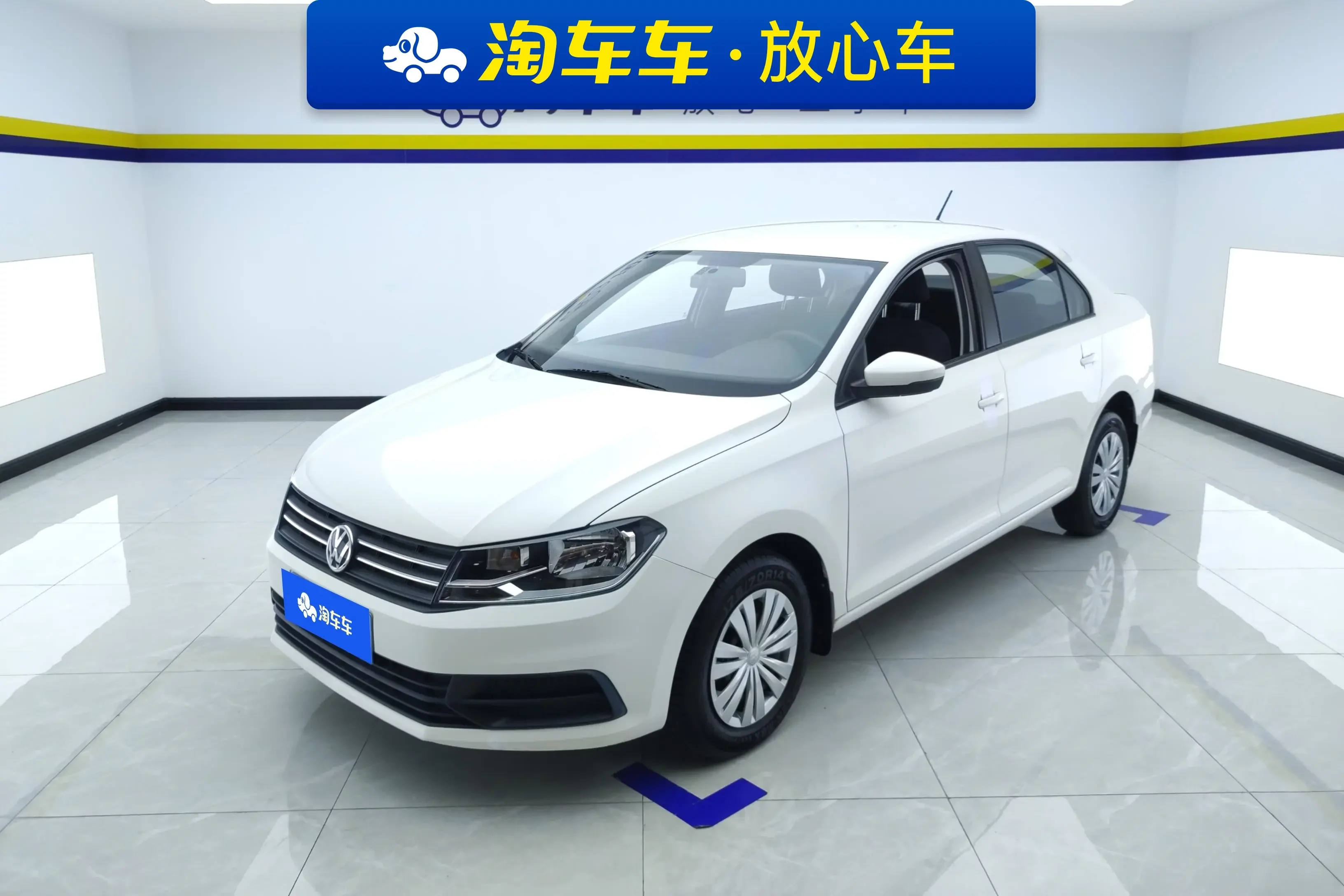 Volkswagen Santana  из Китая