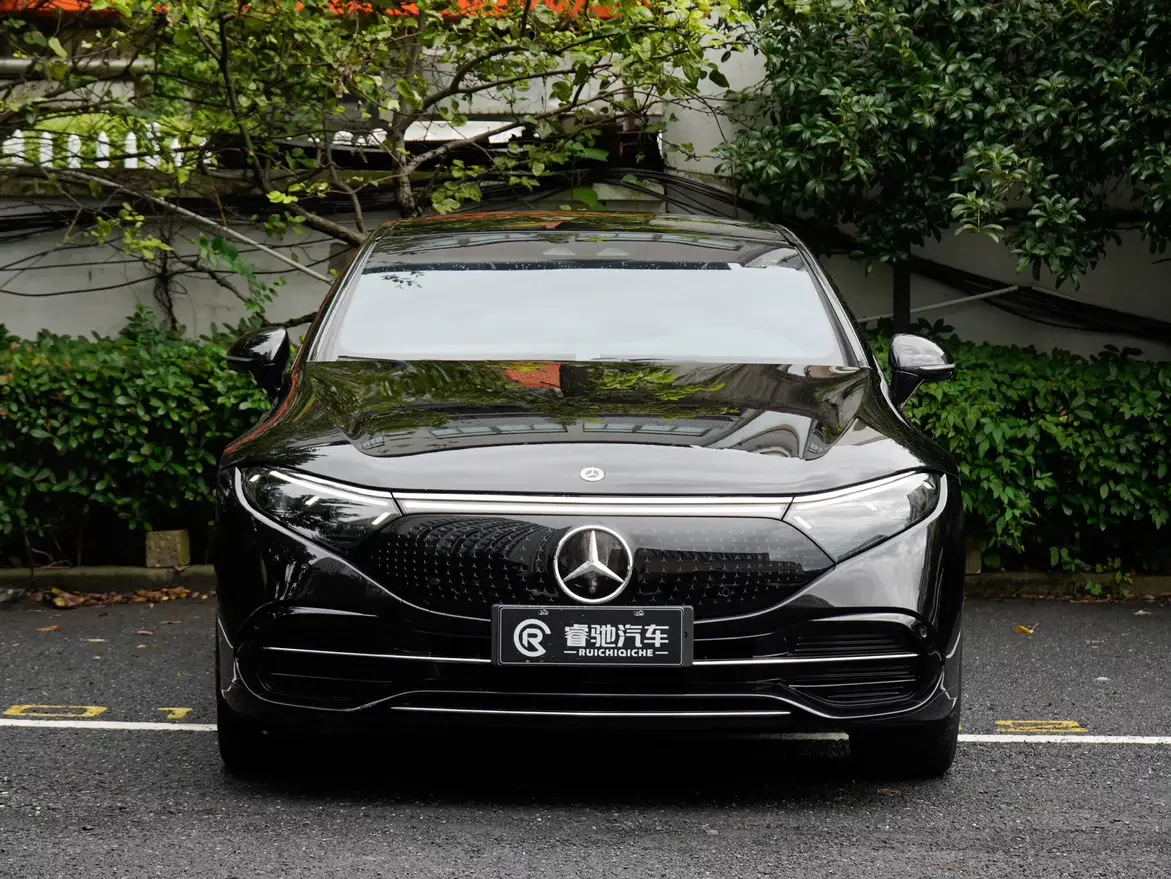 Mercedes-Benz EQS