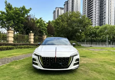 Hongqi H6