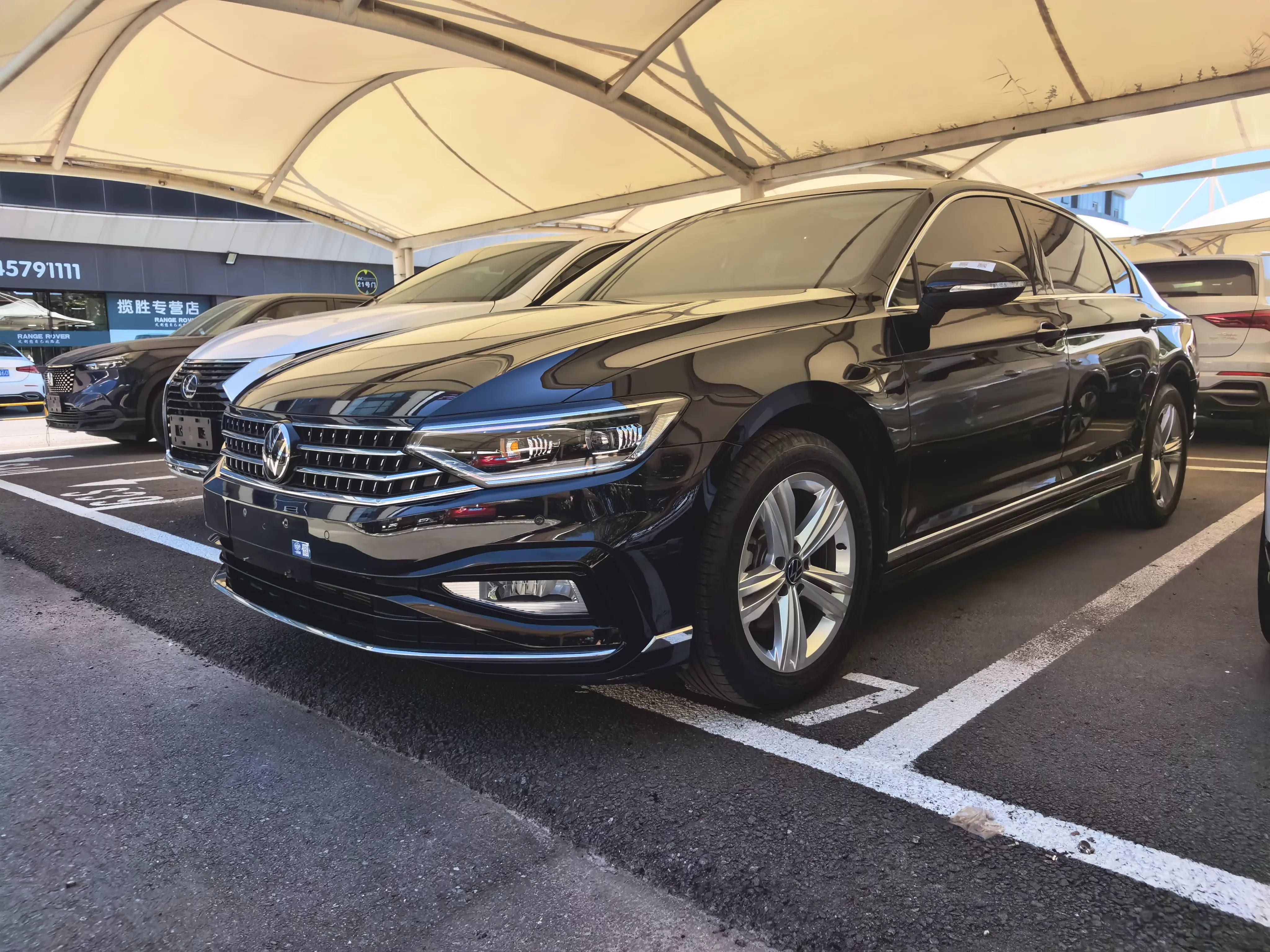 Volkswagen Magotan