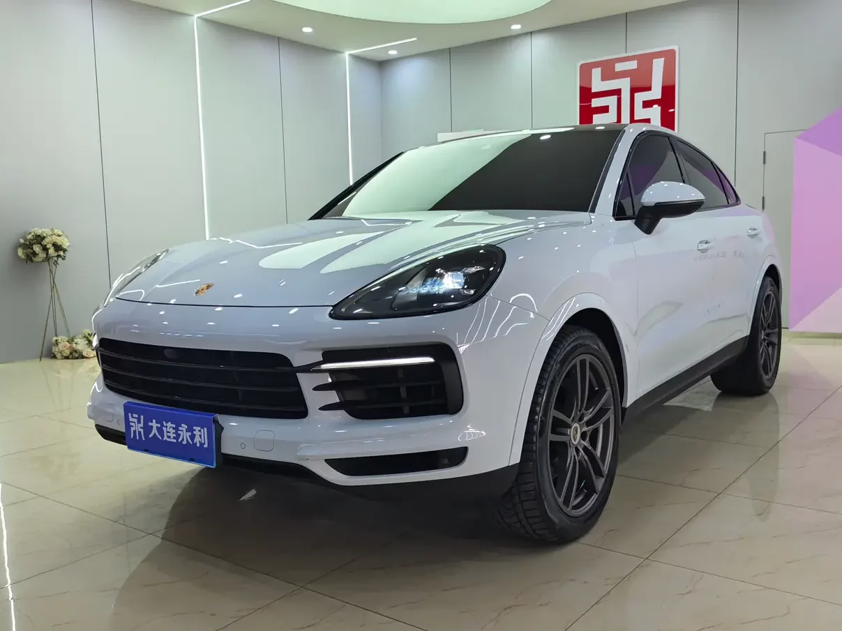 Porsche Cayenne Coupe