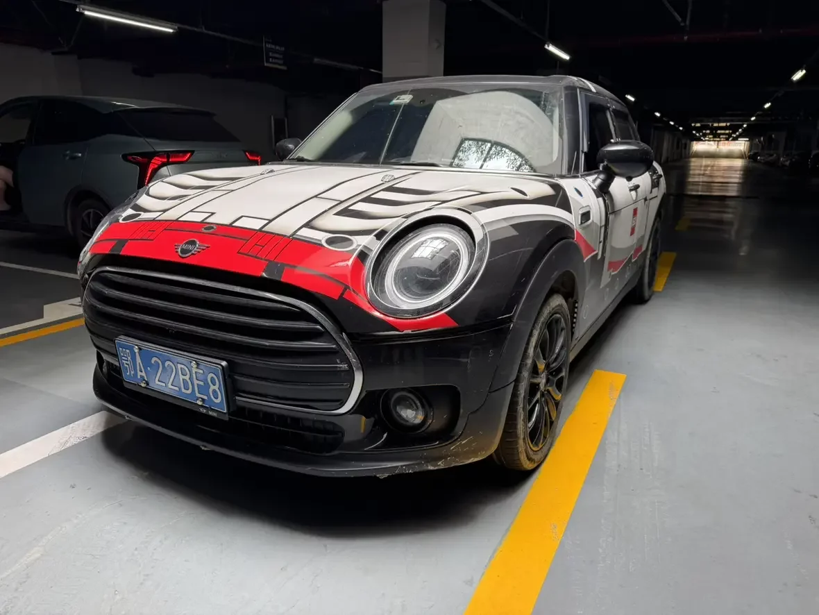 MINI CLUBMAN