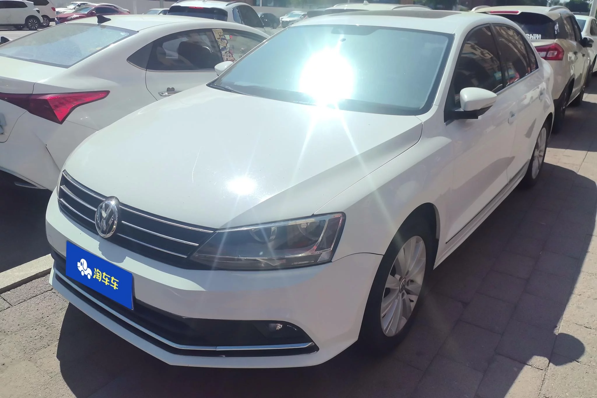 Volkswagen Sagitar