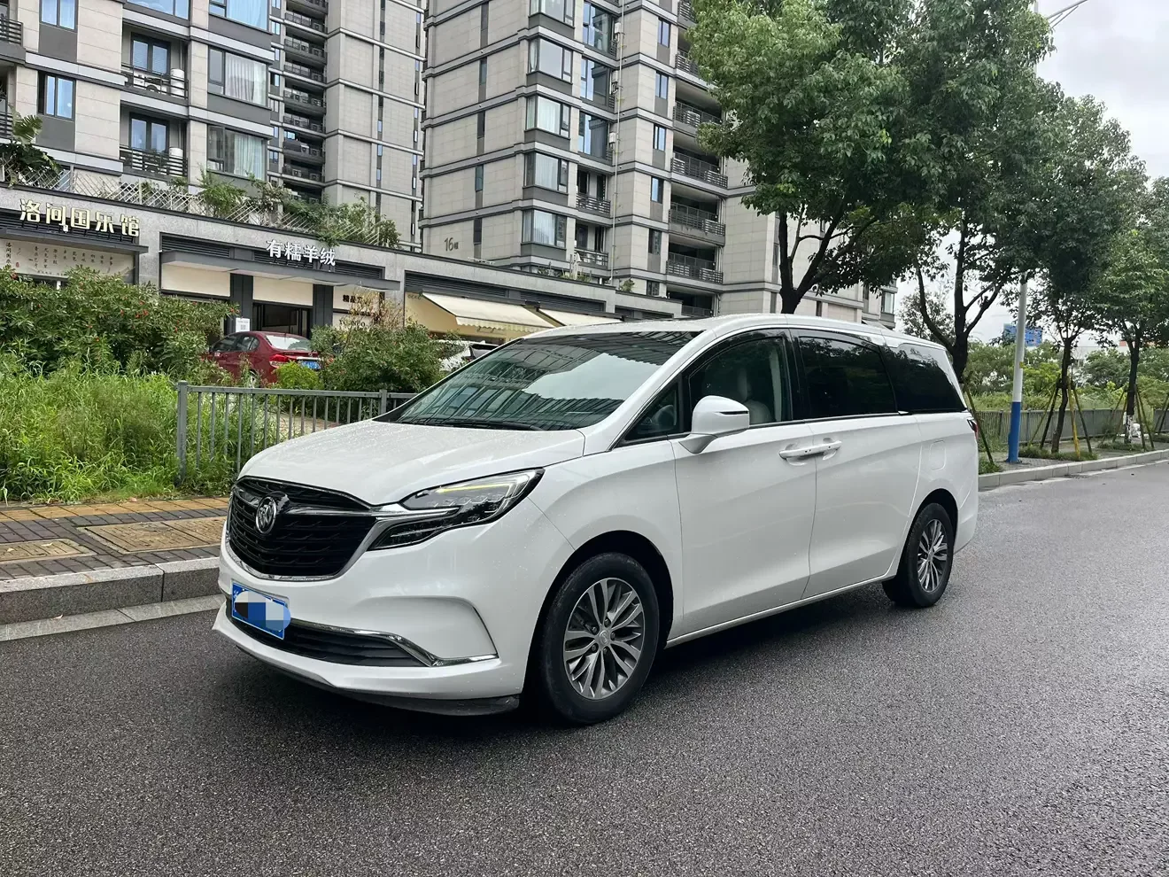Buick GL8