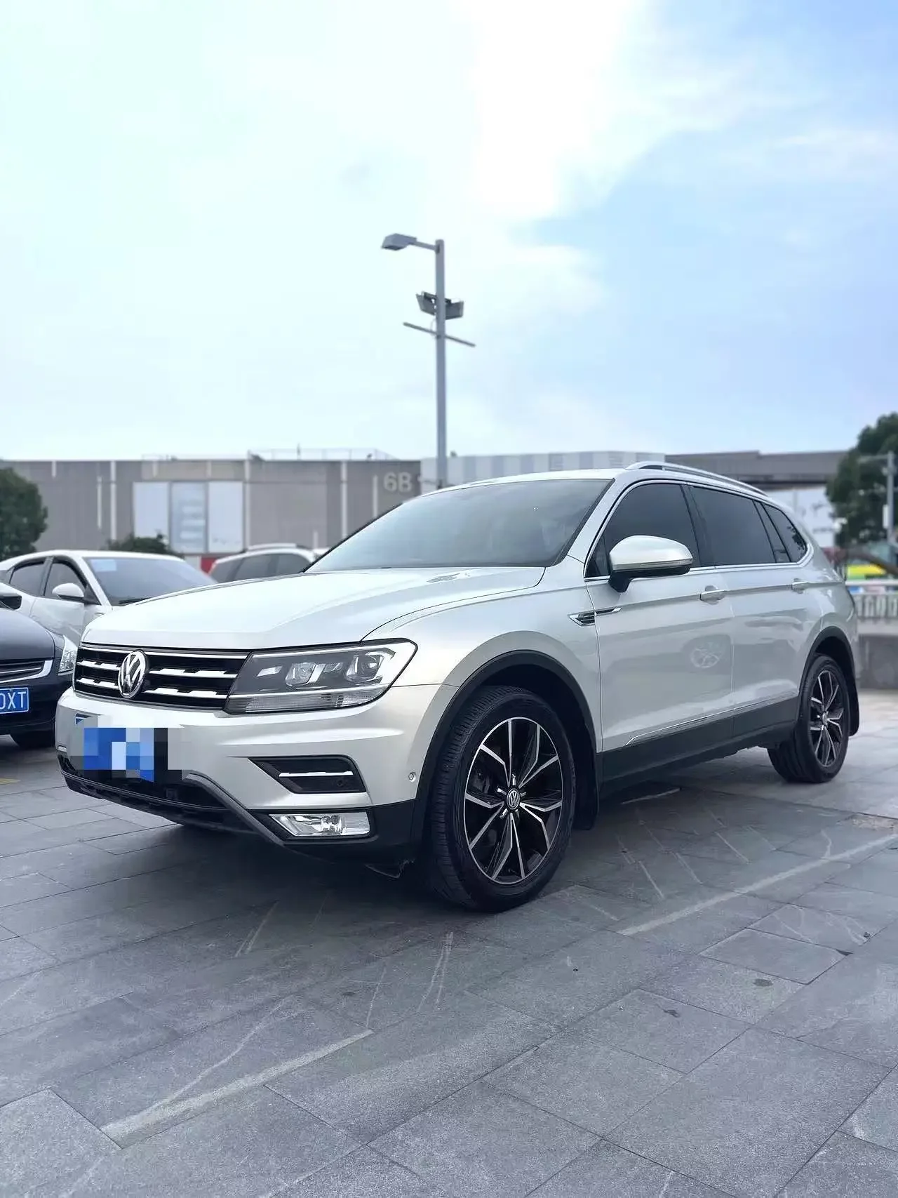 Volkswagen Tiguan L 2019