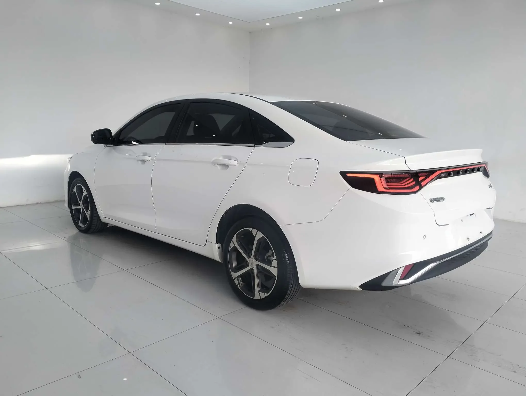Geely Emgrand L
