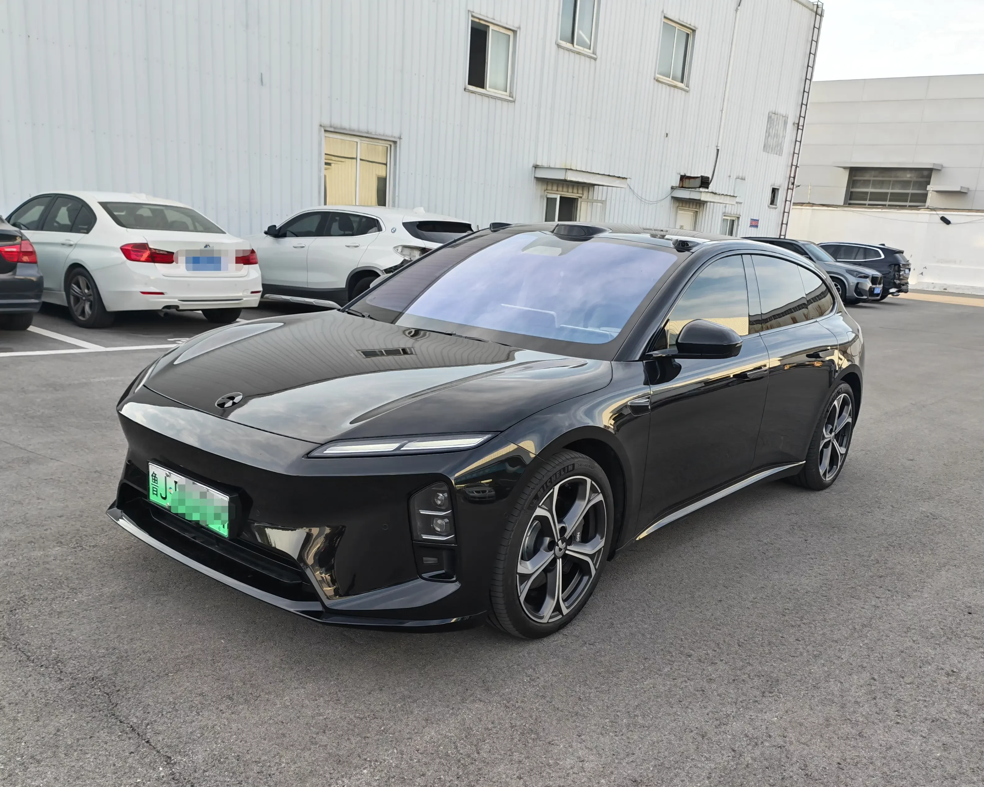 NIO ET5T