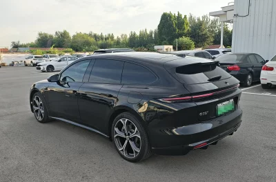 NIO ET5T