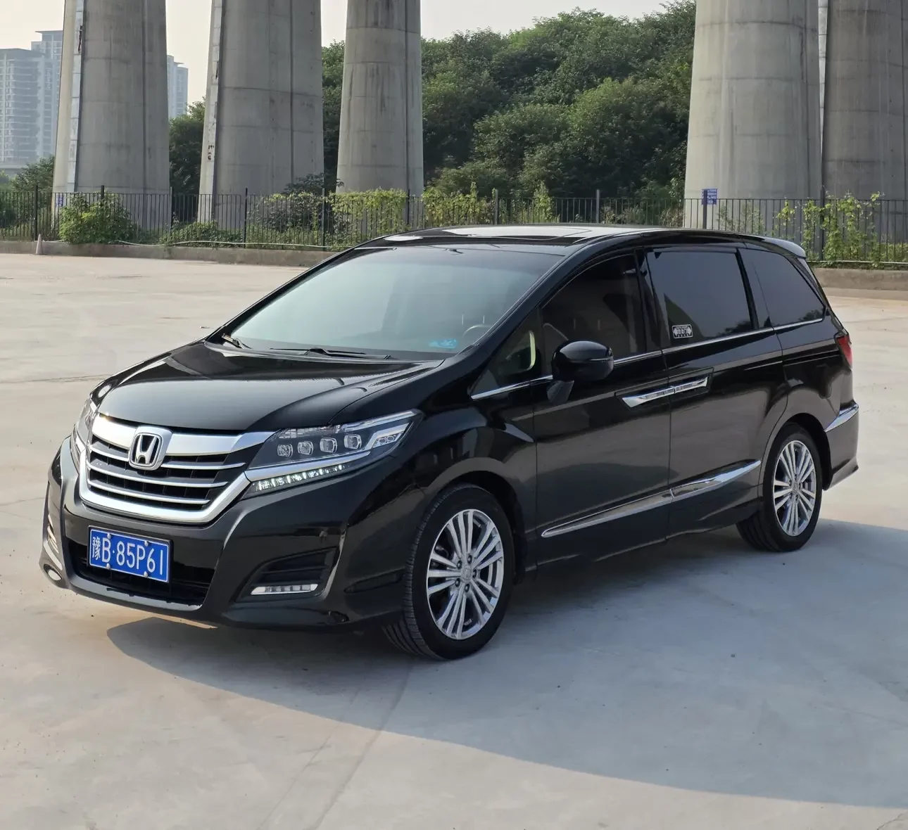 Honda Elysion