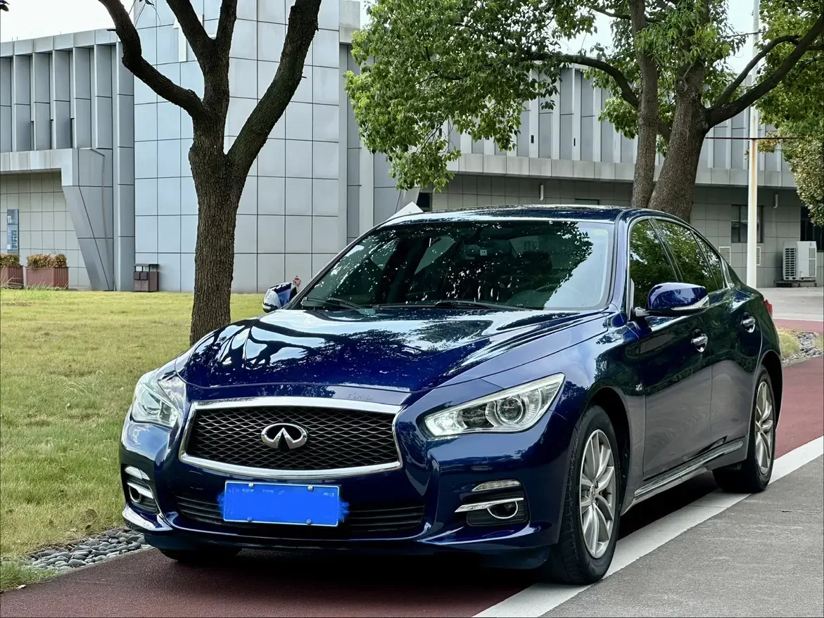 Infiniti Q50L 2017