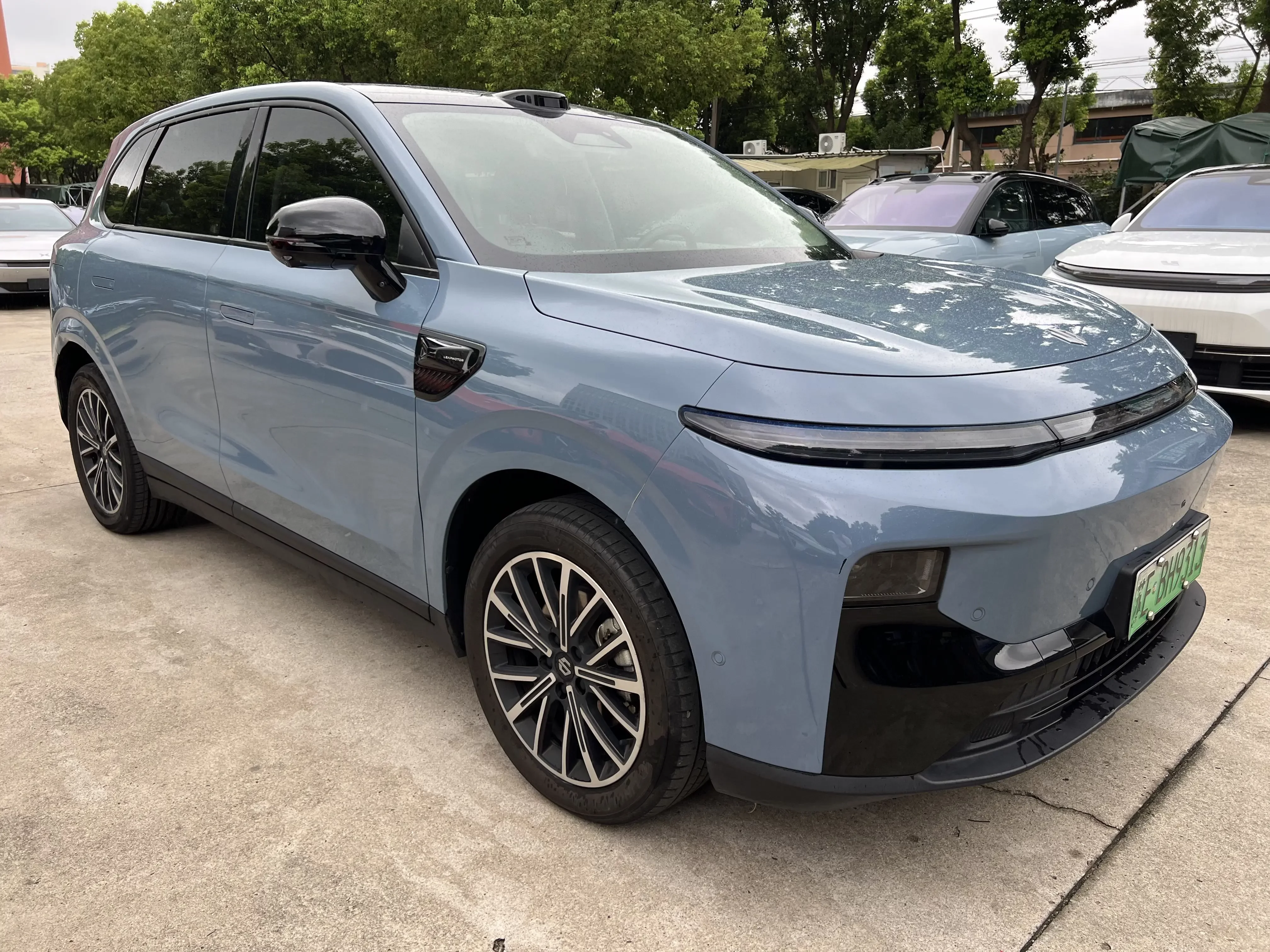 Leapmotor B10