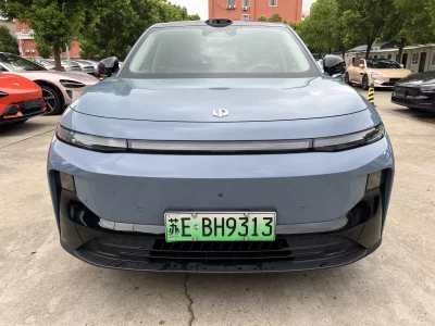 Leapmotor B10