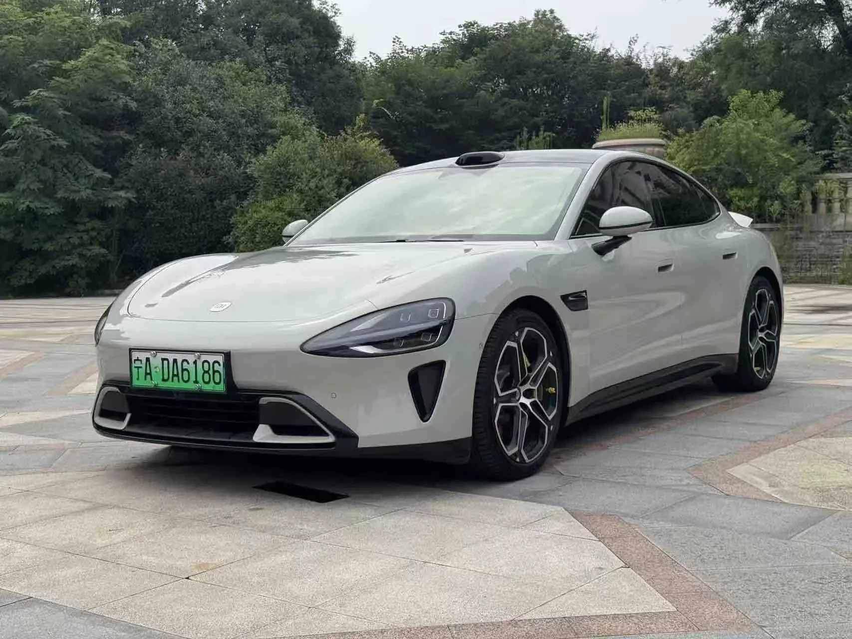 Xiaomi car Xiaomi SU7 2024