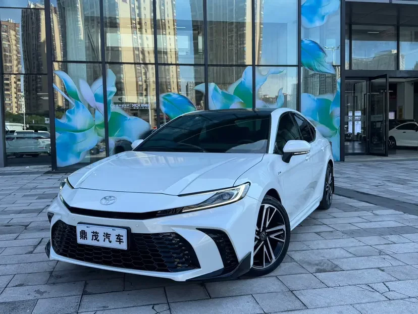 Toyota Camry 2024