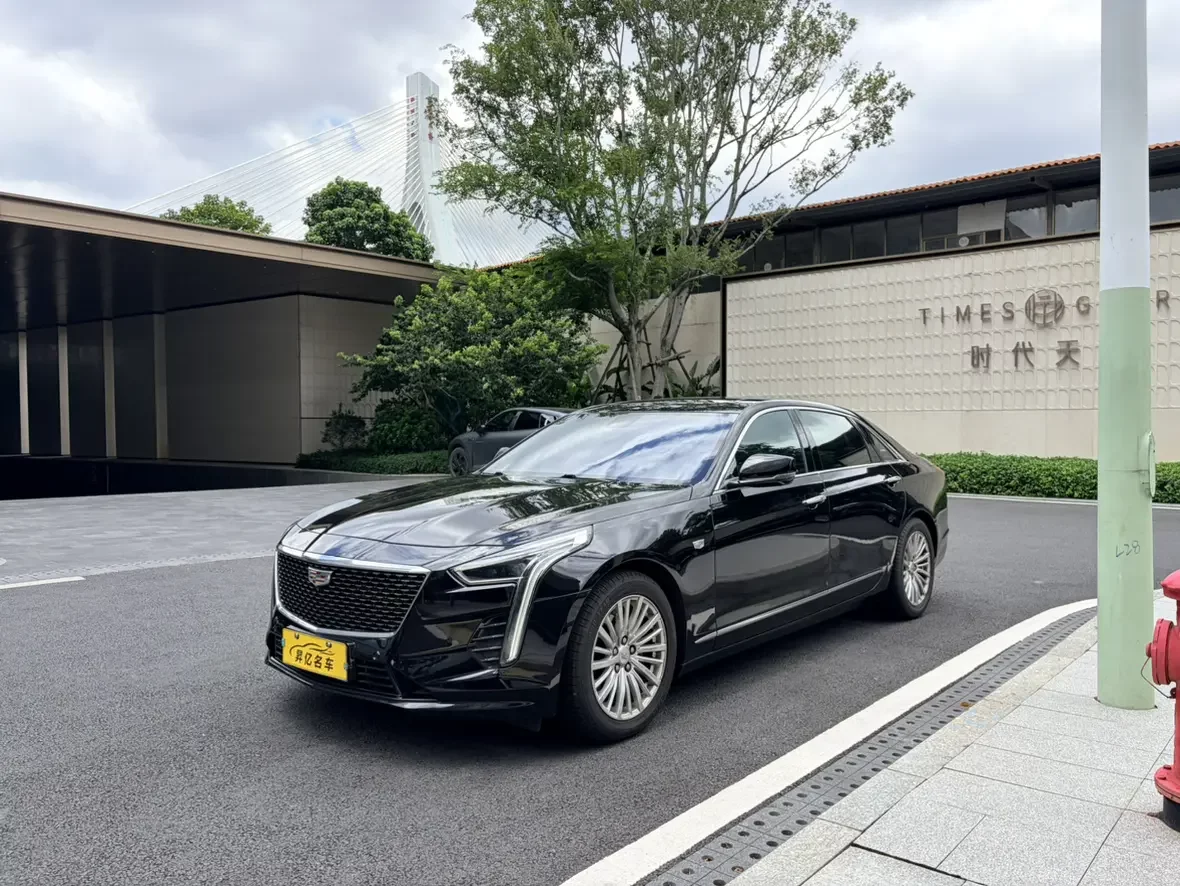 Cadillac CT6 2022