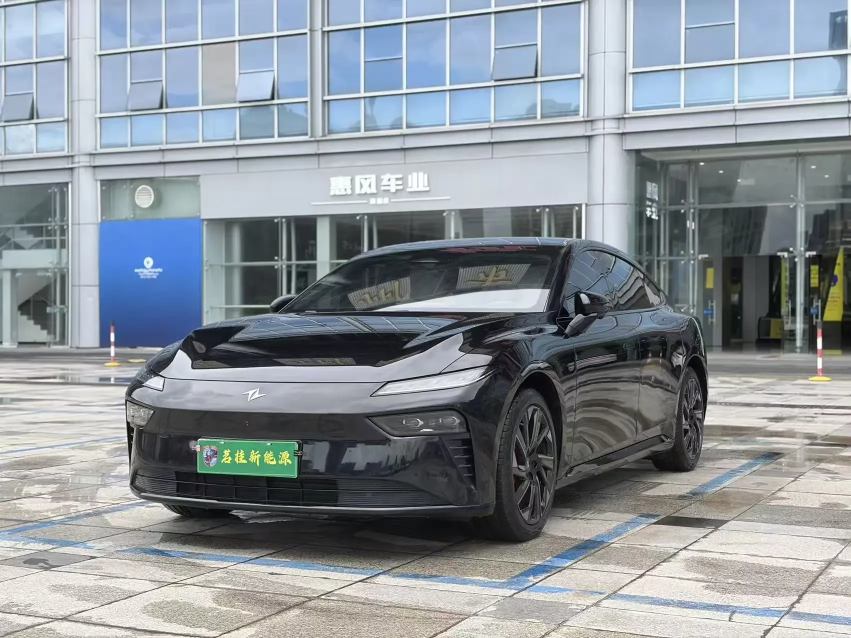 Dongfeng Yipai 007