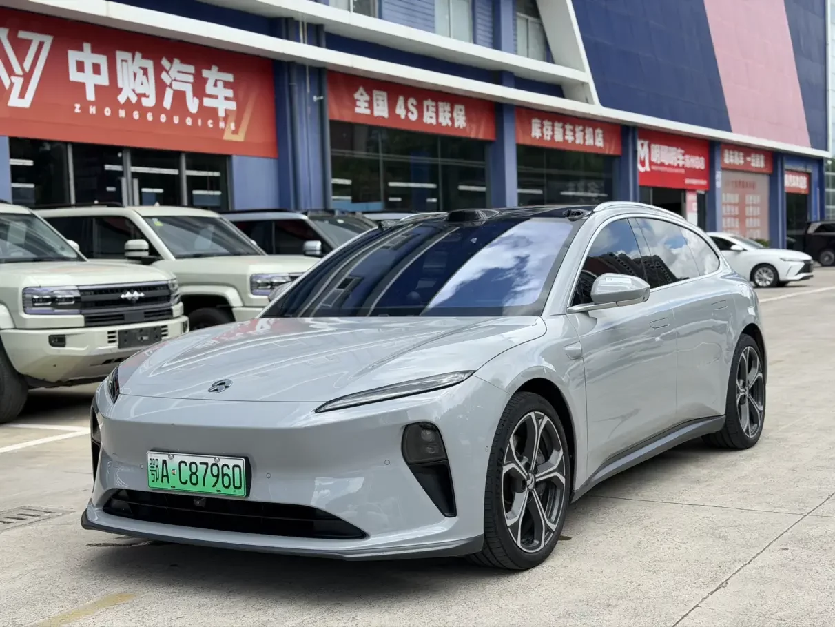 NIO ET5T